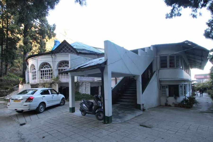 Carlton Plaisance Hotel